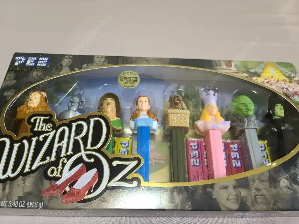 Wizard of Oz Pez Candy Unsealed