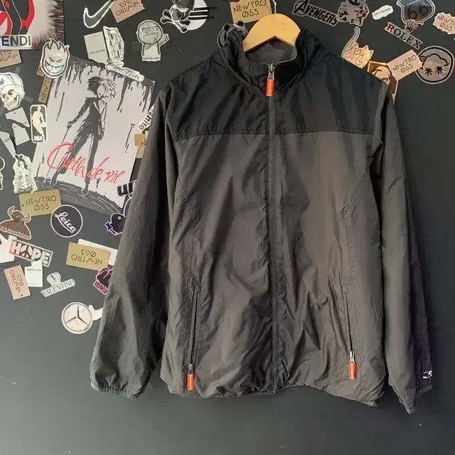 CHAMPION Windbreaker Jacket (L, 100)