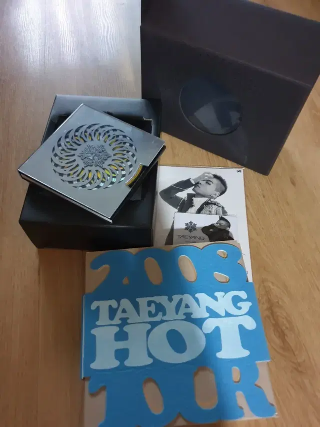 태양(솔라)한정판 앨범+2008 빅뱅콘서트&태양콘서트 DVD(블루)