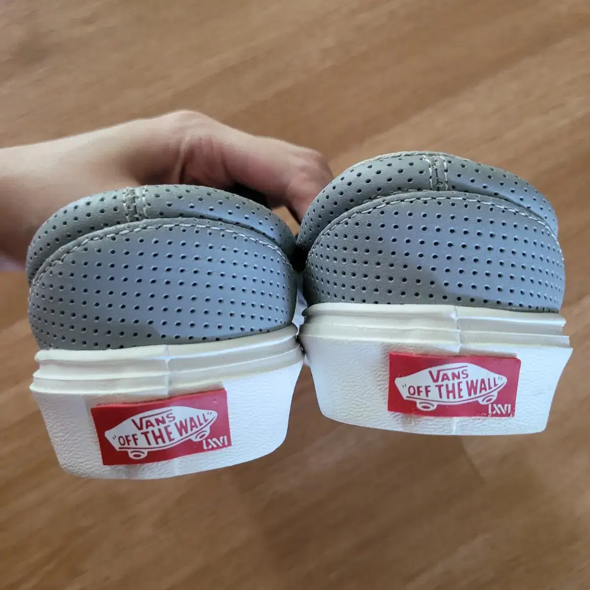 [새상품] 반스 vans 신발 (사이즈 36.5, 뒷굽 3cm)