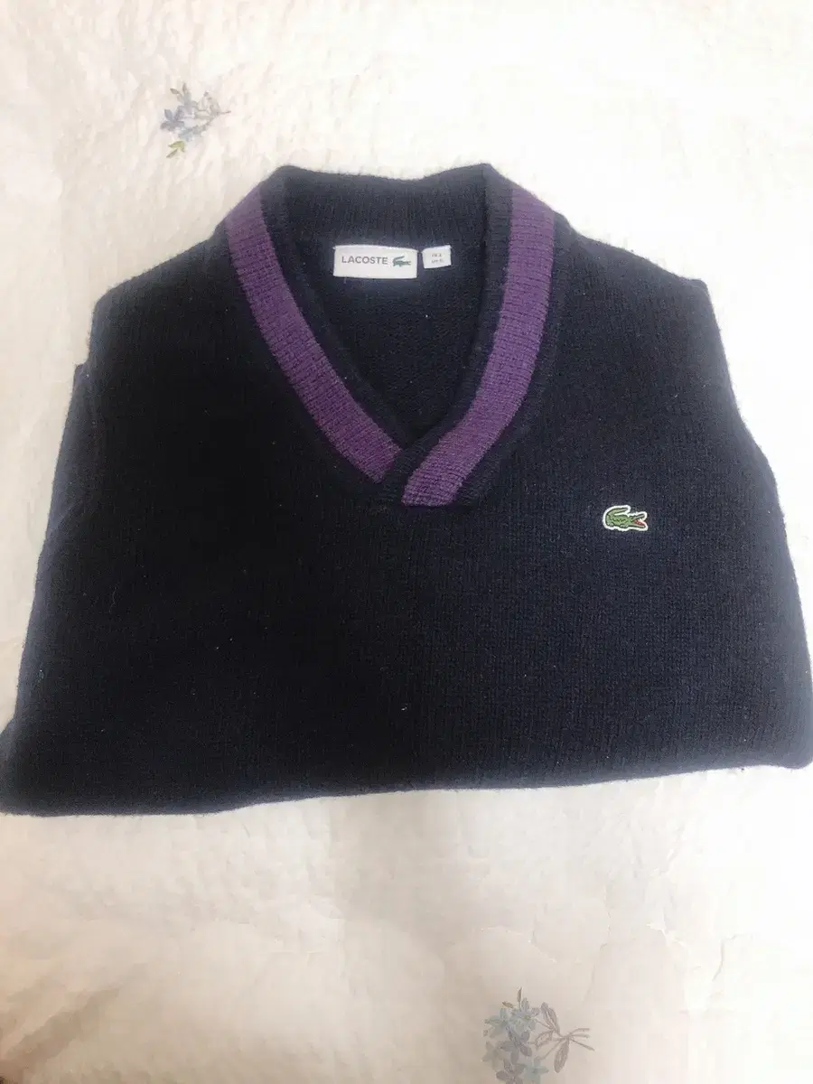 Lacoste knit sell~.