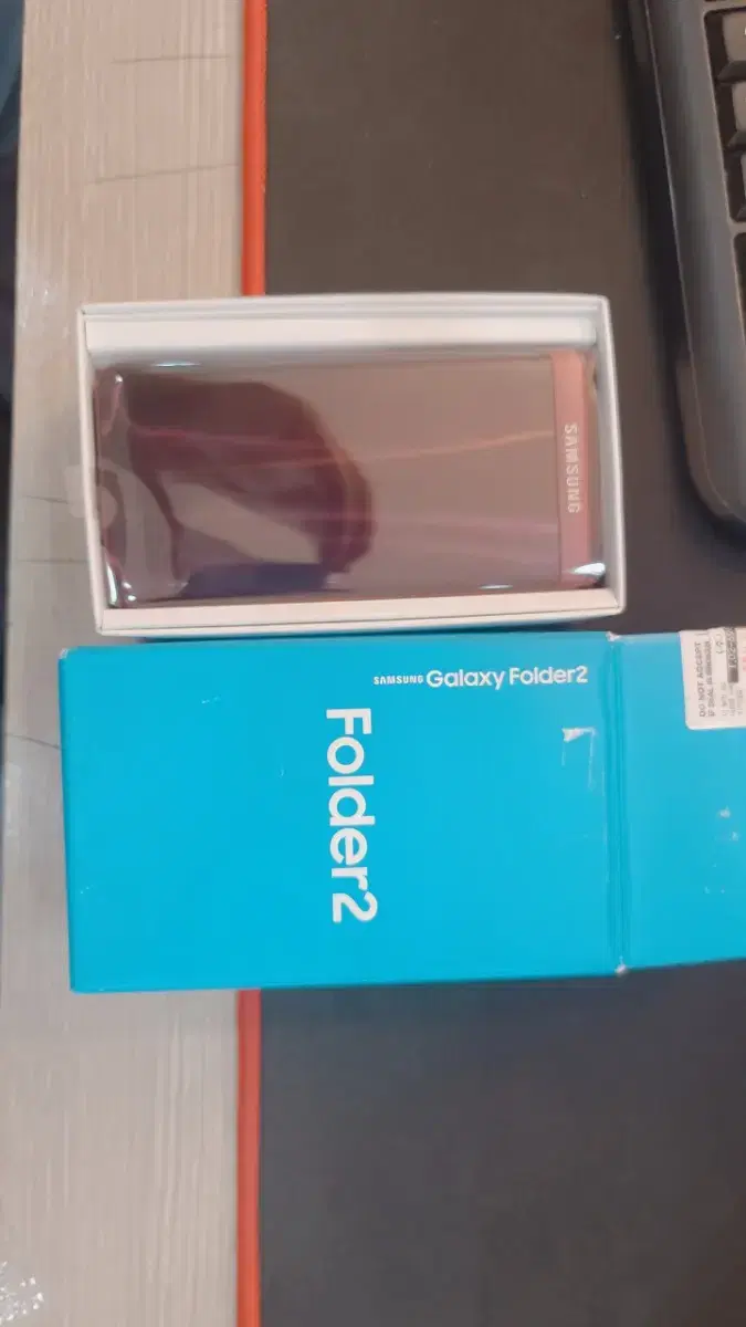 Galaxy Folder 2 Wine-colored Unused Phone