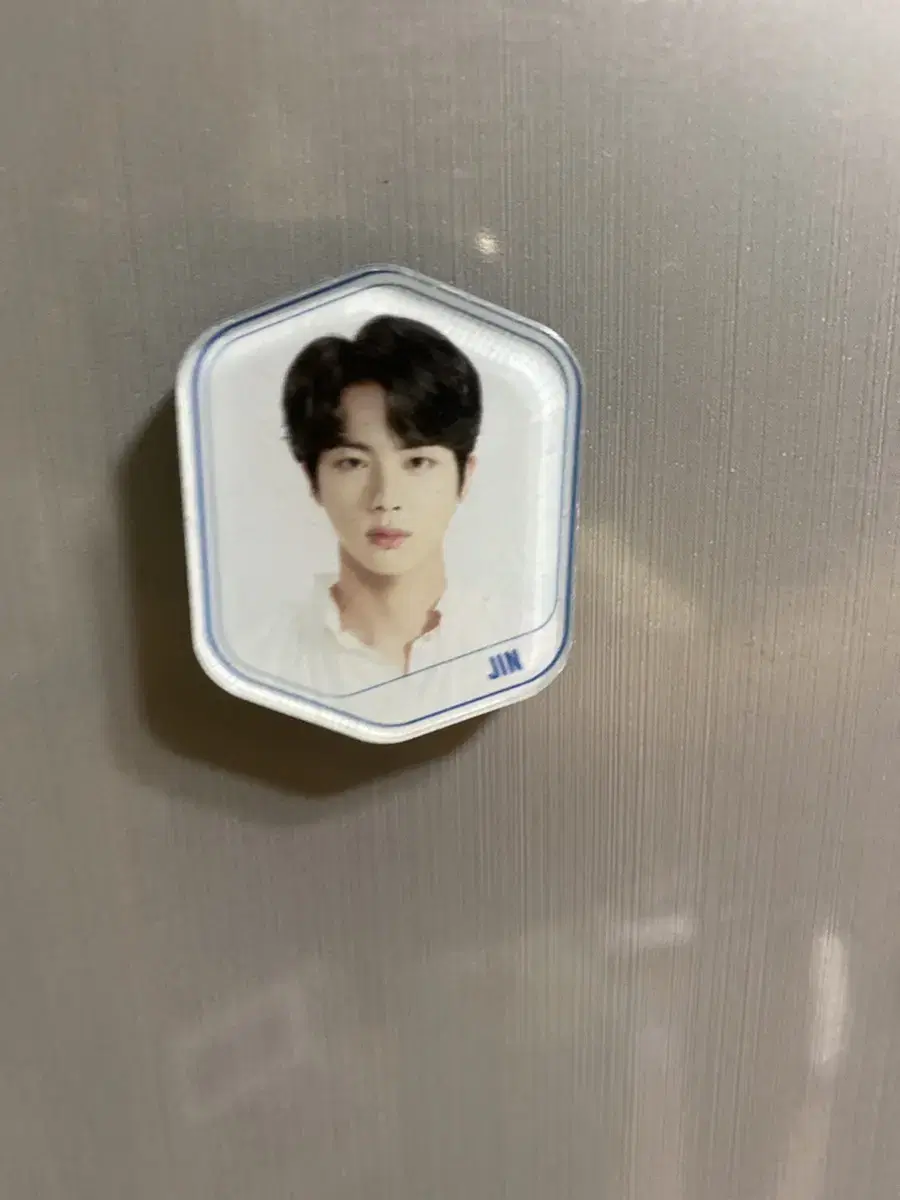 BTS Magnet