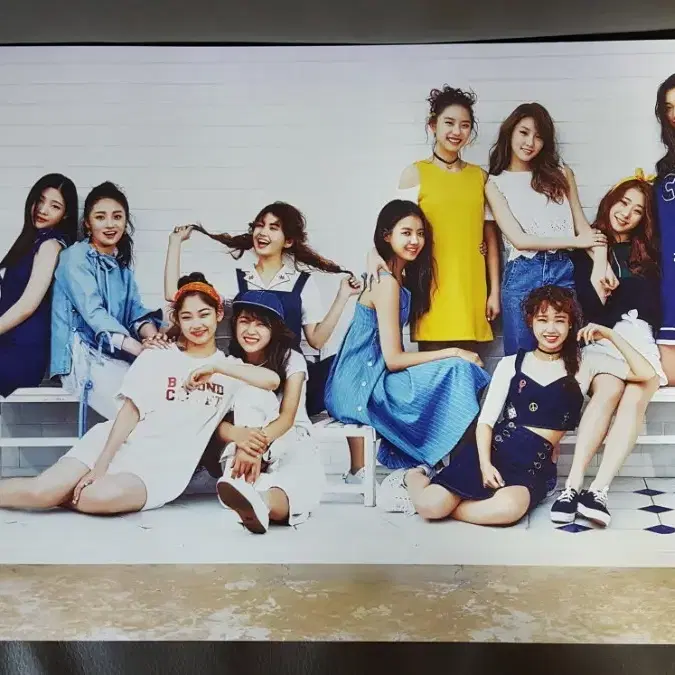 아이오아이 I.O.I 스페셜한정판 미니앨범&브로마이드&지관통&포토카드