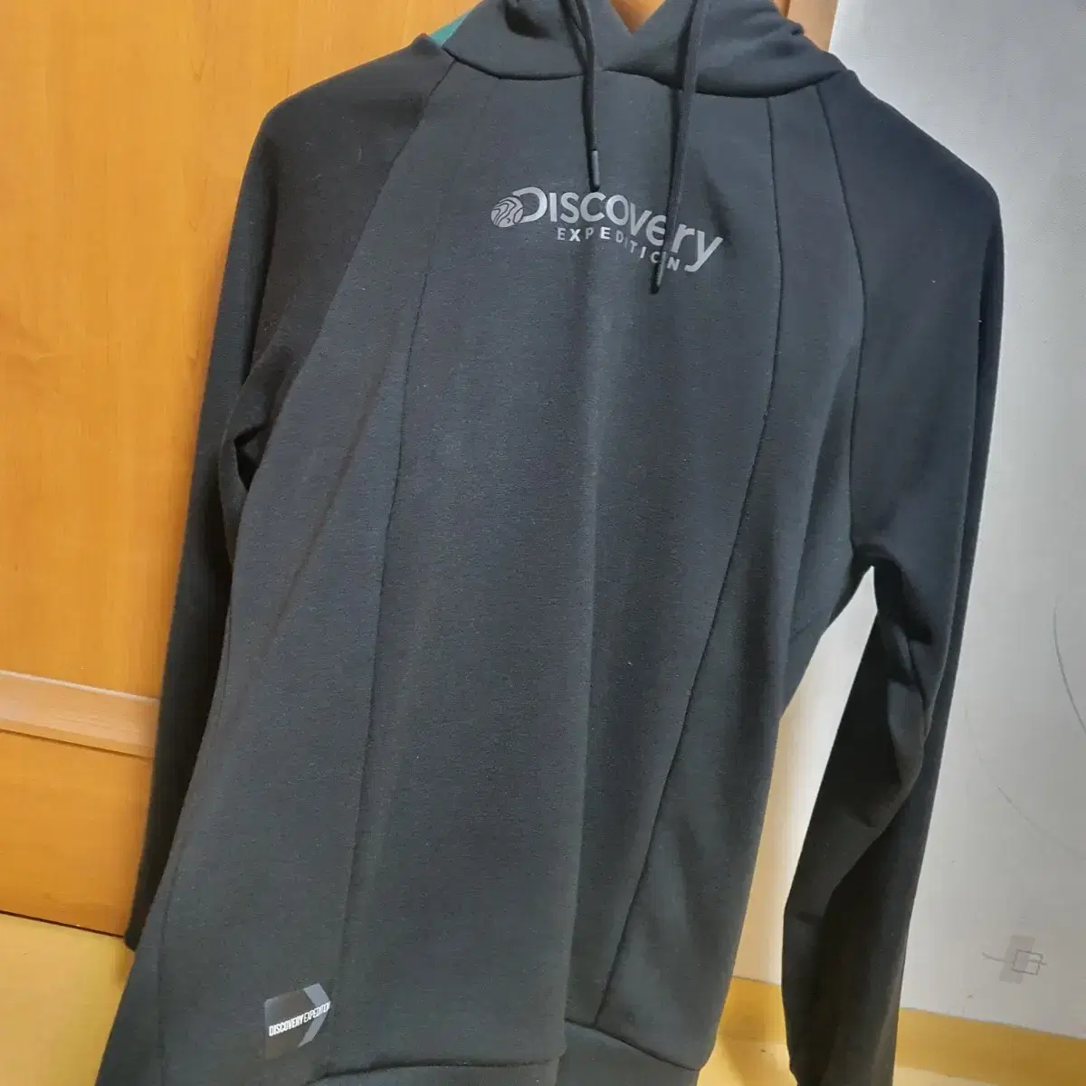 Discovery Hoodie size 95M