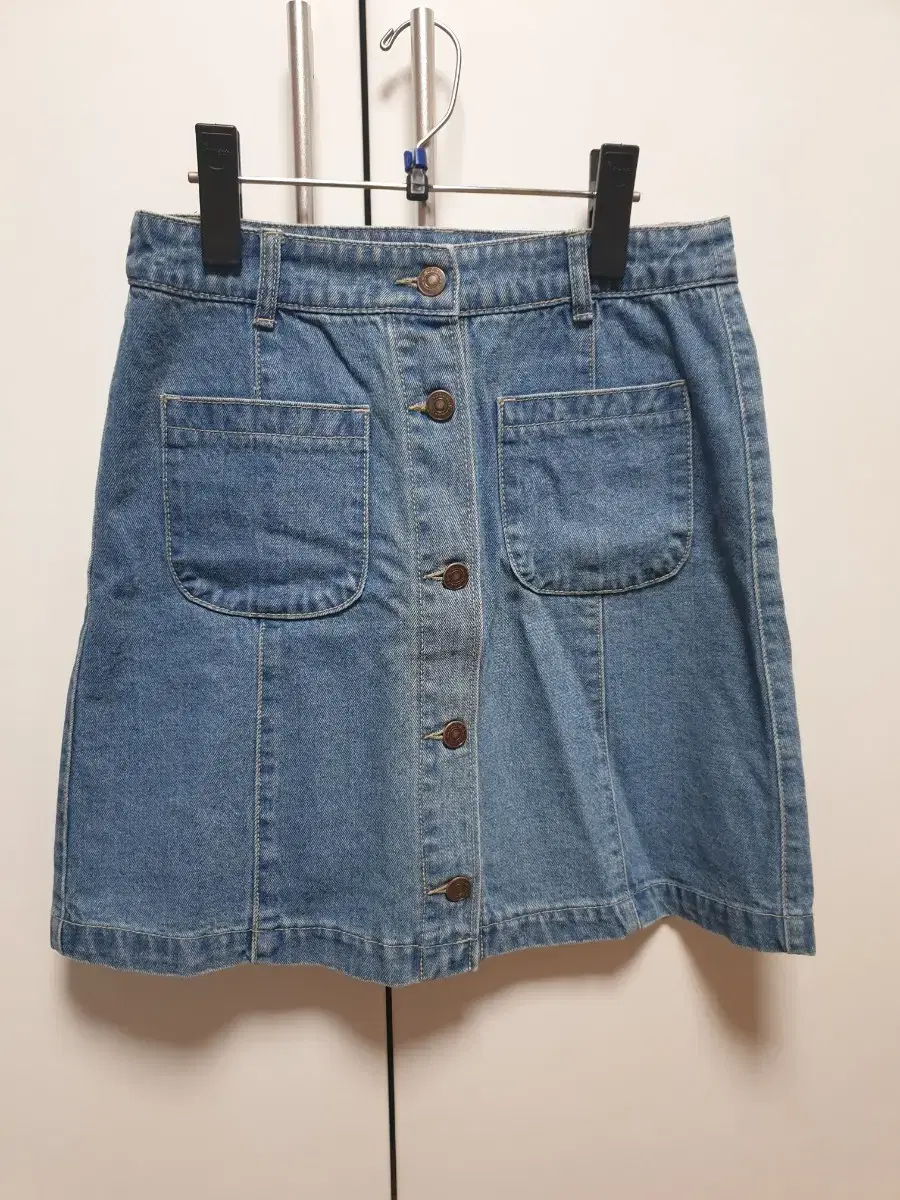 Eight Seconds Jeans Skirt--Size Medium