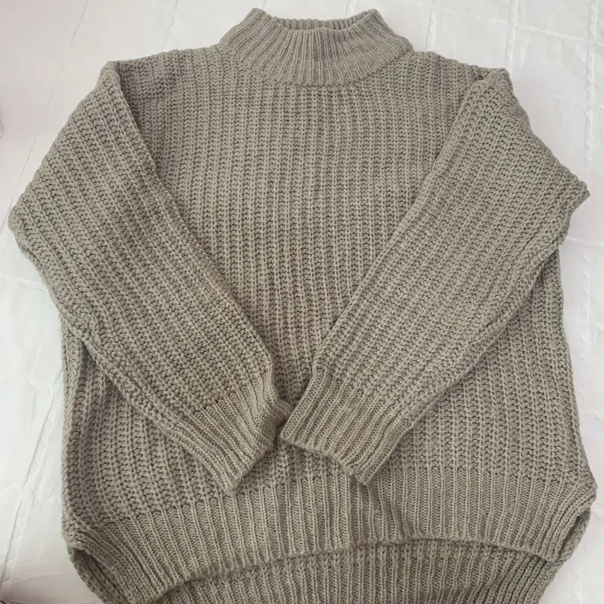 Women's Vahn Neck Knit