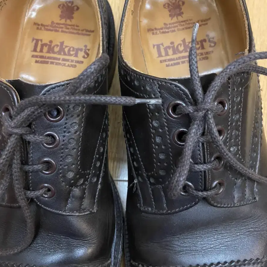 트리커즈 trickers