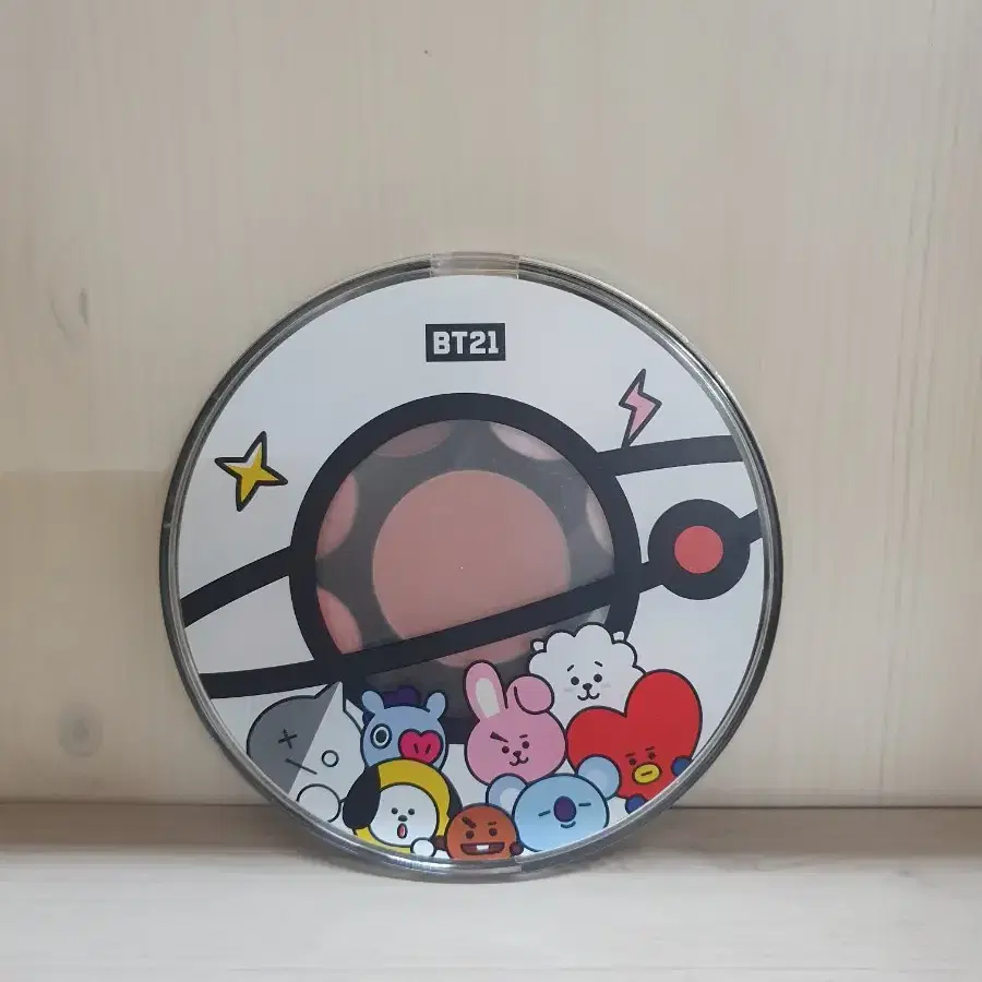 방탄소년단 vt bt21 아이 섀도우 팔레트 팝니다