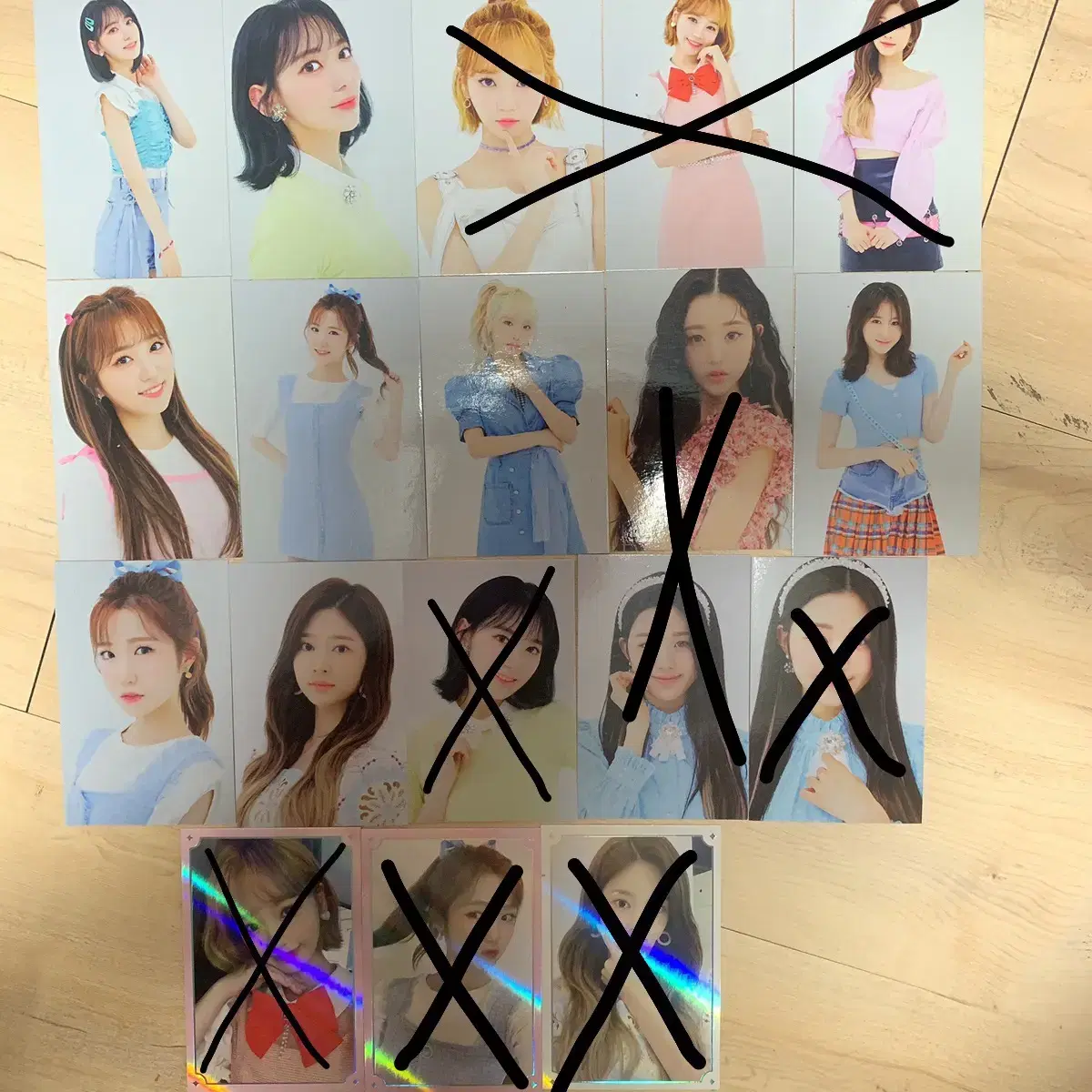 IZ*ONE Concert photocard wts!