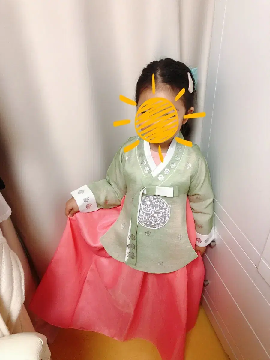 Girl's han