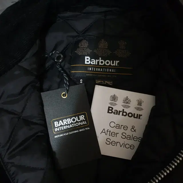 Barbour 바버 인터네셔널 듀크자켓(택, 책자 포함)