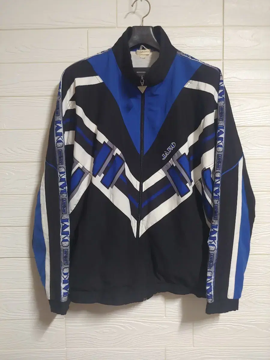 Jacquot 90s Old School Vintage Windbreaker Track Jacket 100-105