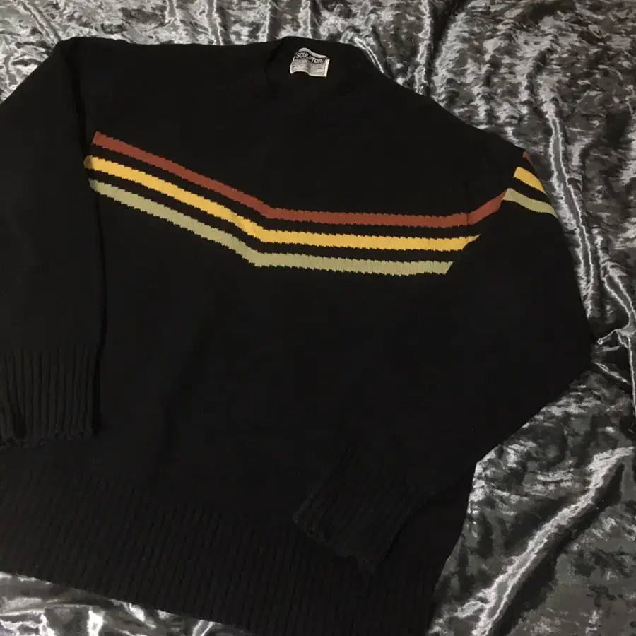 SCULPTOR STRIPE KNIT