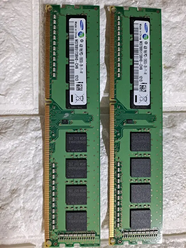 램카드 4GB  PC3-10600U