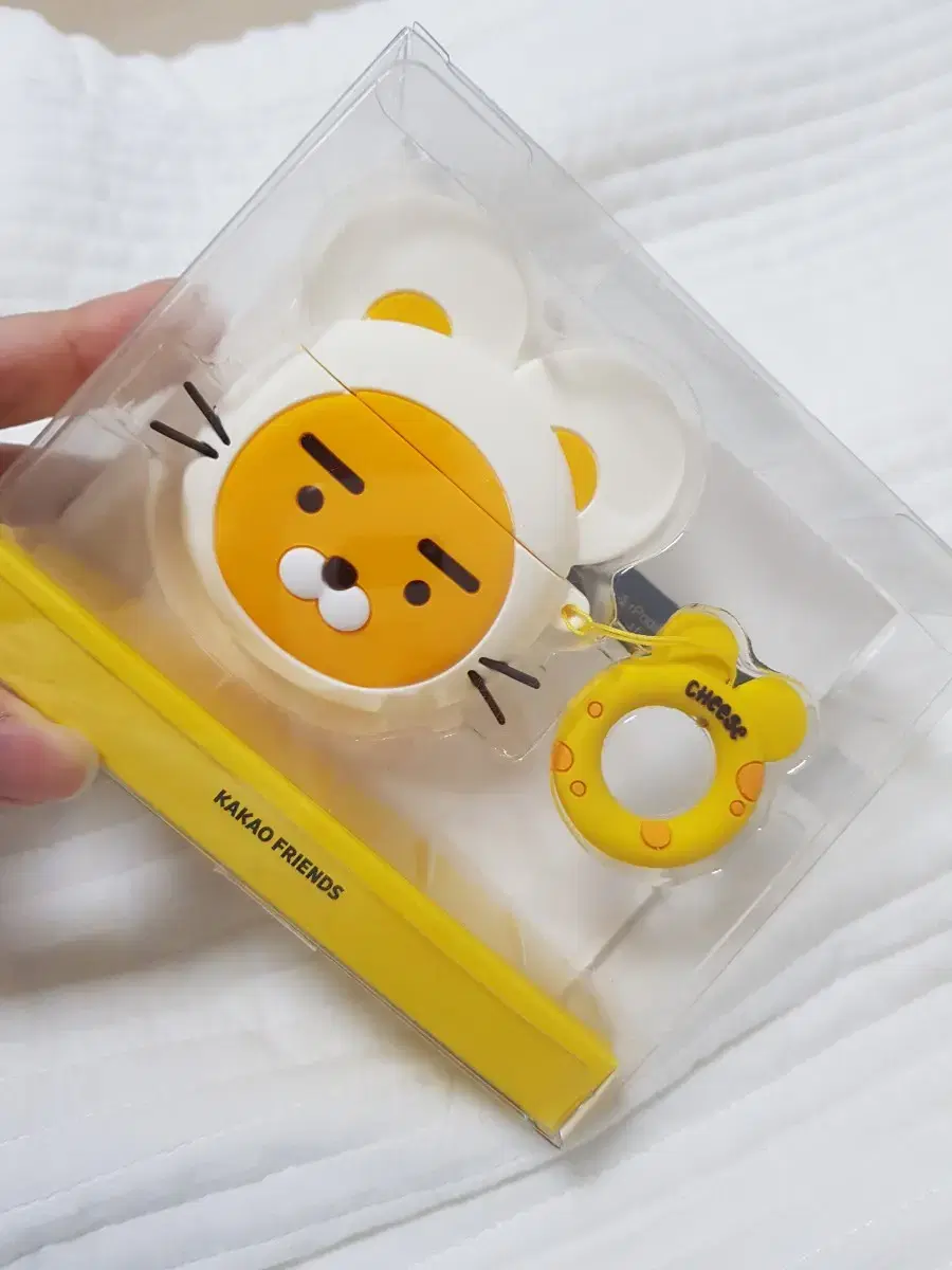 Kakao Lion Cheese AirPod Case