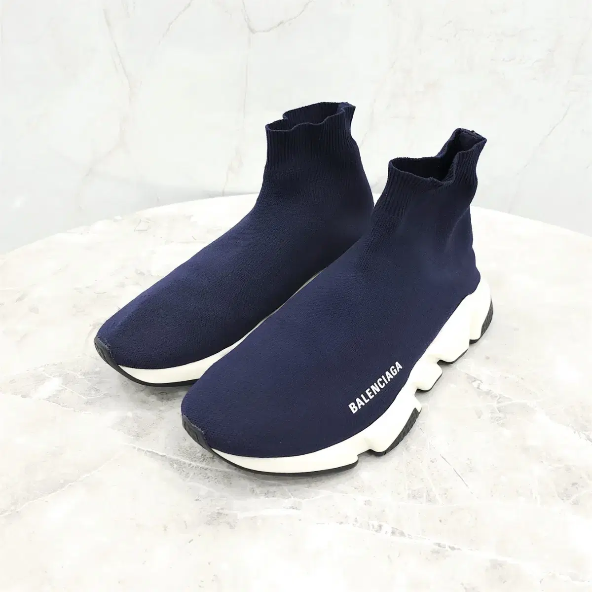 41 / Balenciaga navy speedrunner sneakers