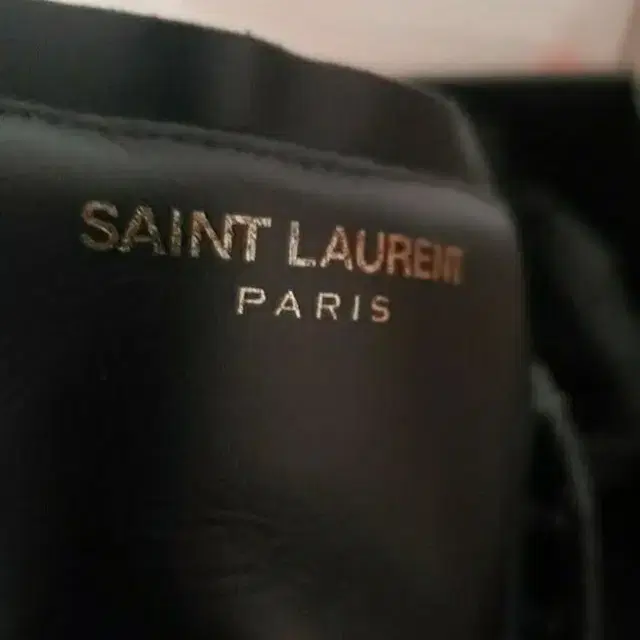 정품] SAINT LAURENT 생로랑 신발 39.5 sz