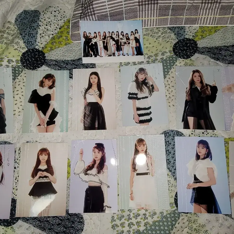 IZ*ONE photo set | Bunjang Global