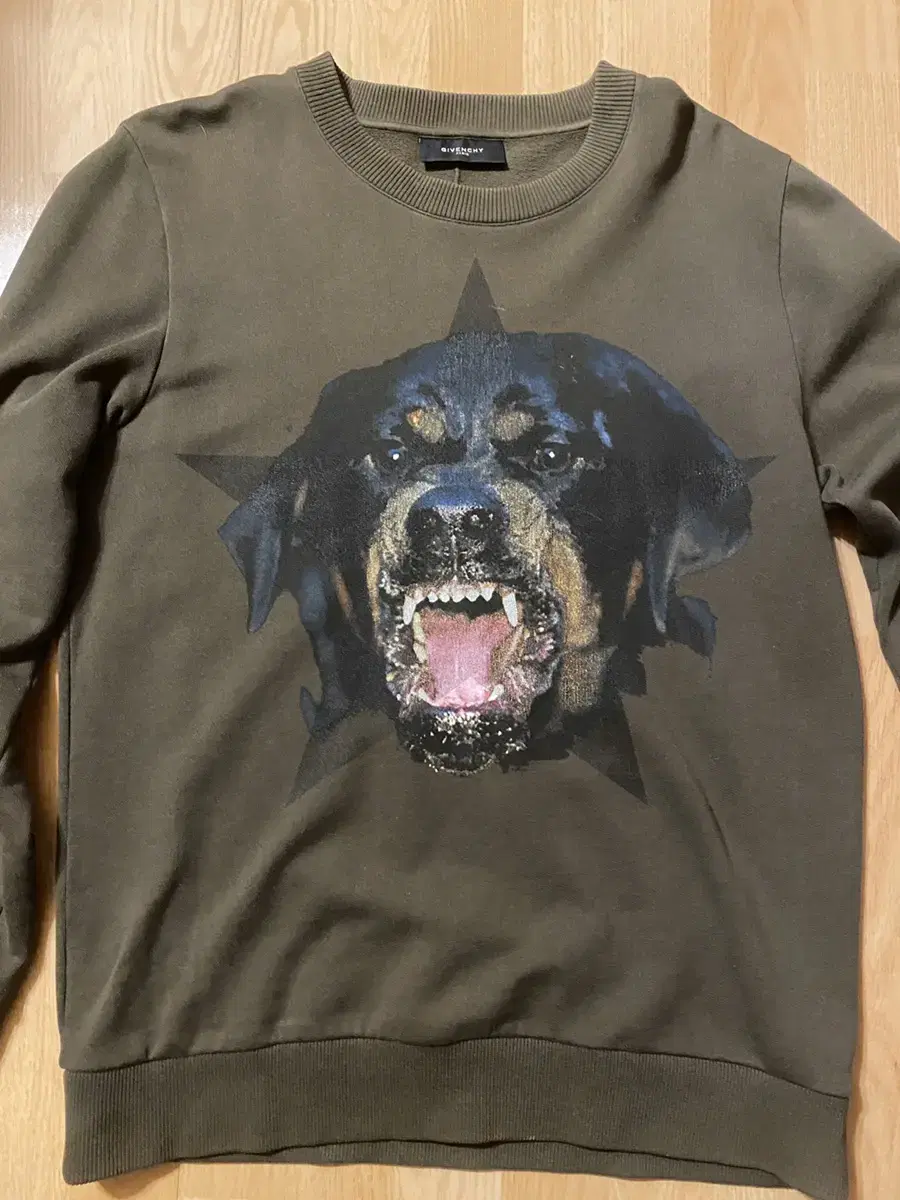 Givenchy Rottweiler Man-to-Man 12FW Genuine Overfit