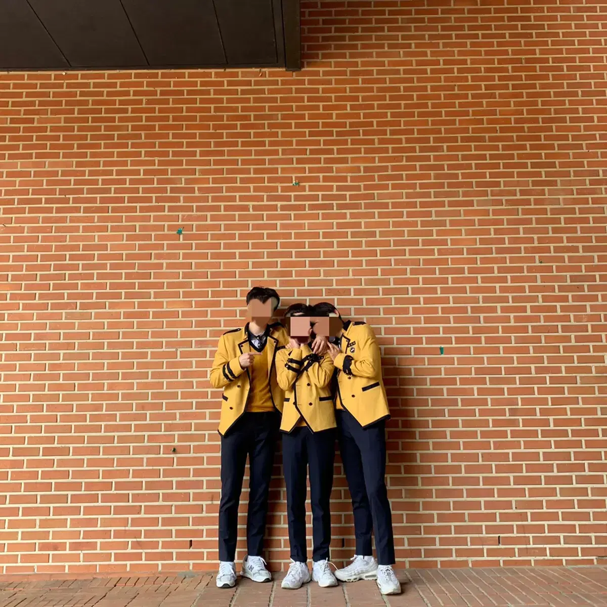 Suit/Set 서공예교복,마이,교복,라지,서공예 on Bunjang Global Site. Suit/Set 서공예교복,마이,교복,라지,서공예 On Bunjang Global Site.