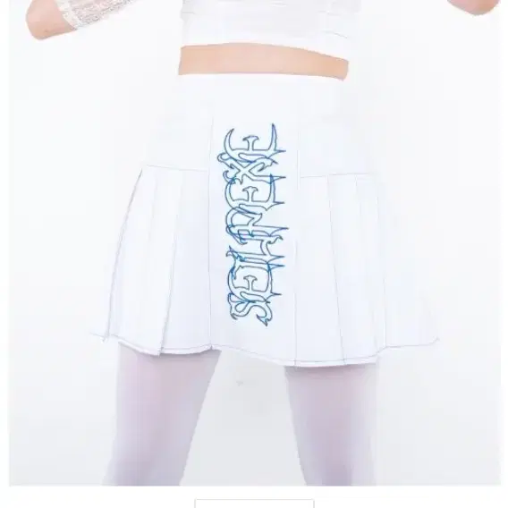 셋업이엑스이 stich pleats skirt white