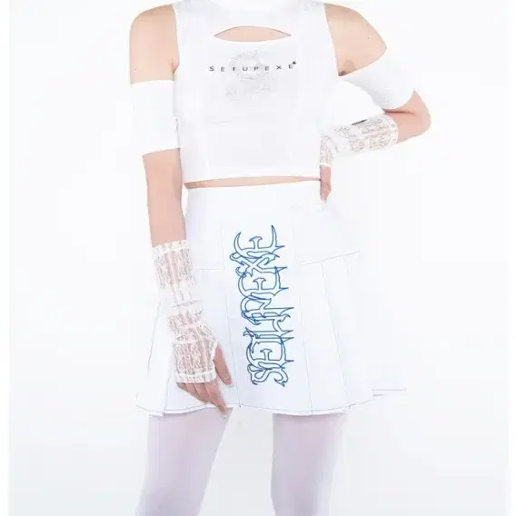 셋업이엑스이 stich pleats skirt white