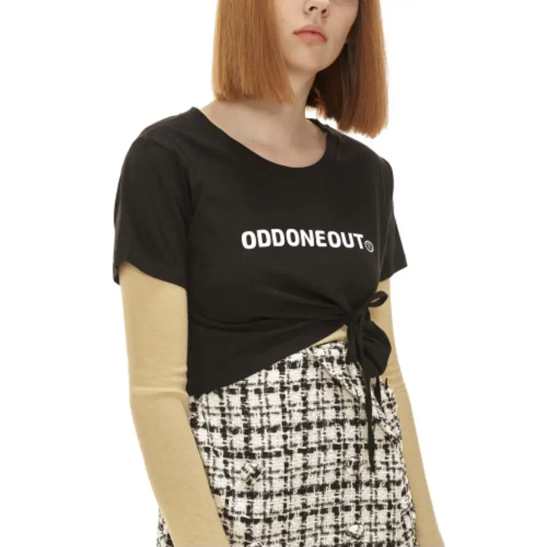 Odd One Out Ribbon Tie Cropped Short-Sleeved T-Shirt