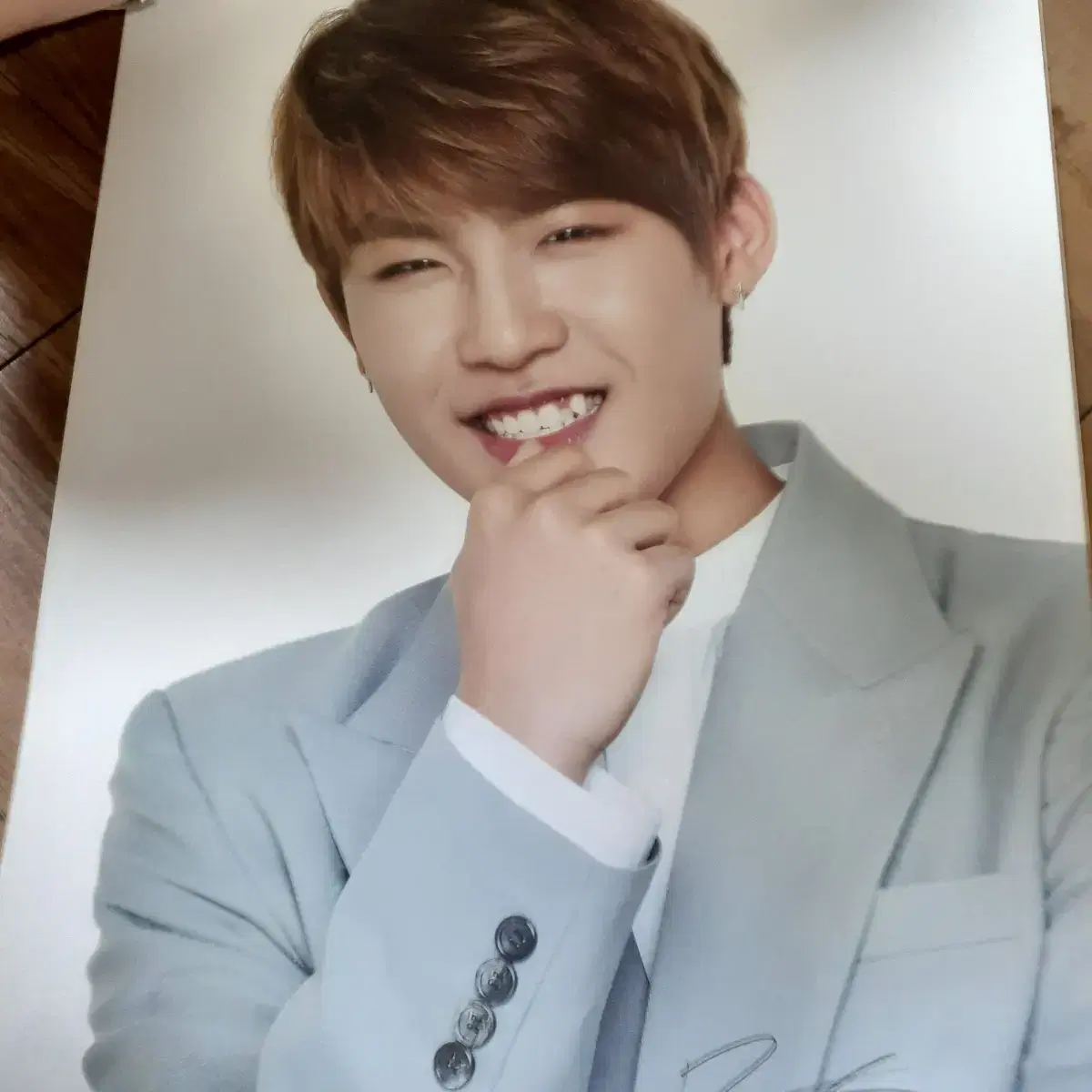 Wanna One poster WTS