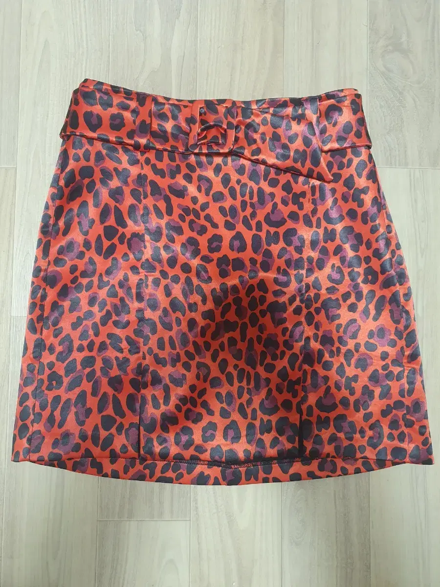 Bershka Leopard Print Miniskirt, S (New)