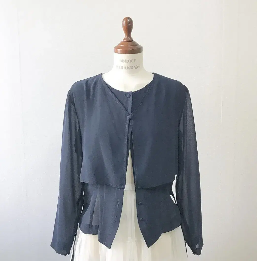 Navy chiffon 2-layer jacket and blouse