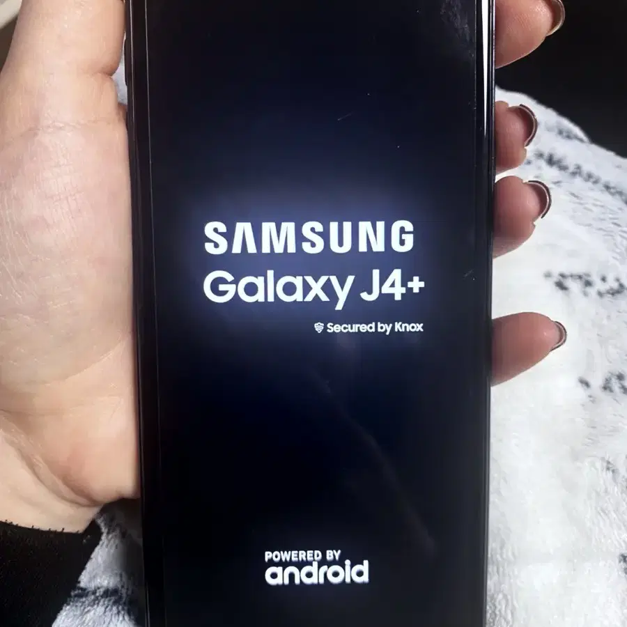 갤럭시 j4+ 32GB 판매