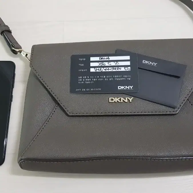 DKNY 핸드백