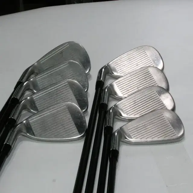 테일러메이드 R5 XL IRONS 8S 중고아이언세트 골프채