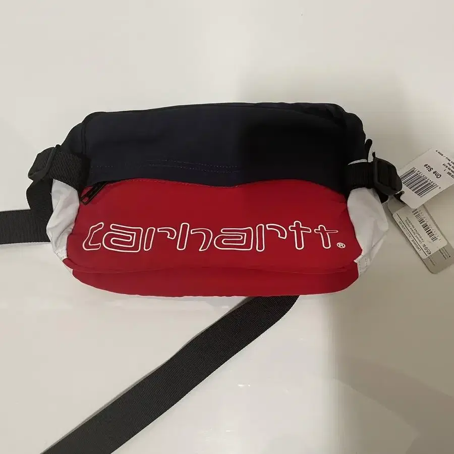 Carhartt 메신저백