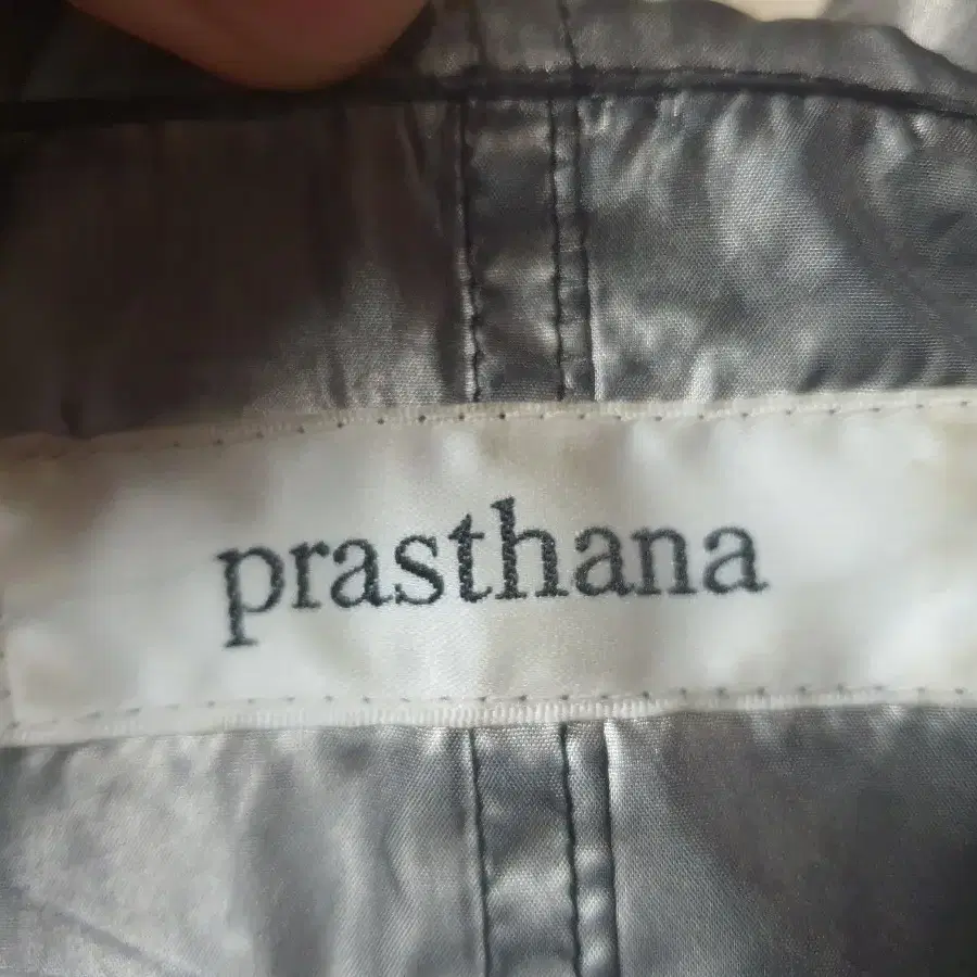 prasthana sack parka (티타늄 코팅 패브릭)