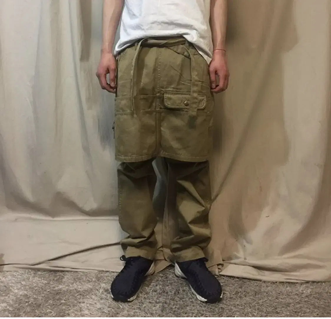 soe x lee apron pants size L