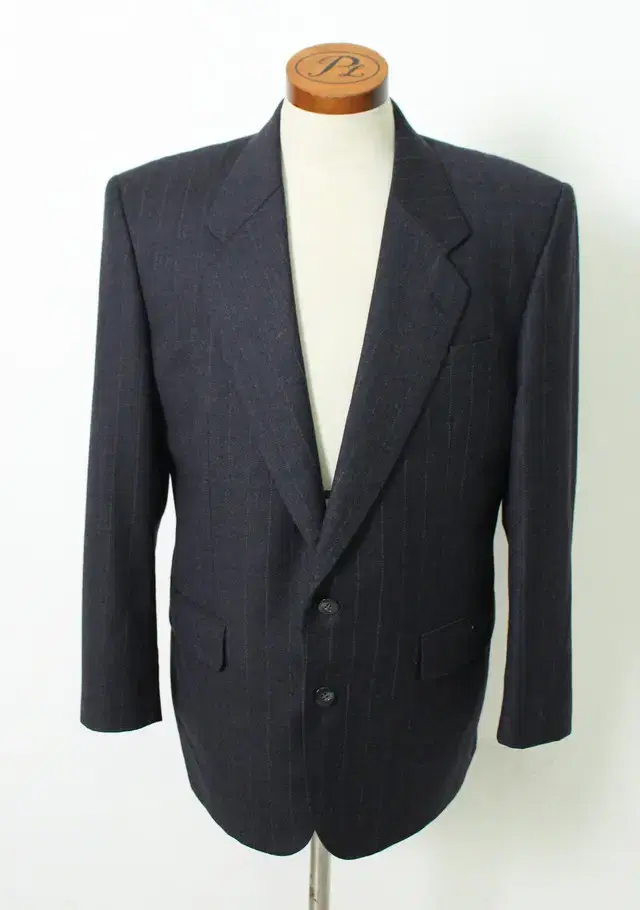 Yves Saint Laurent Autumn Winter AccountSuit jacket size 110