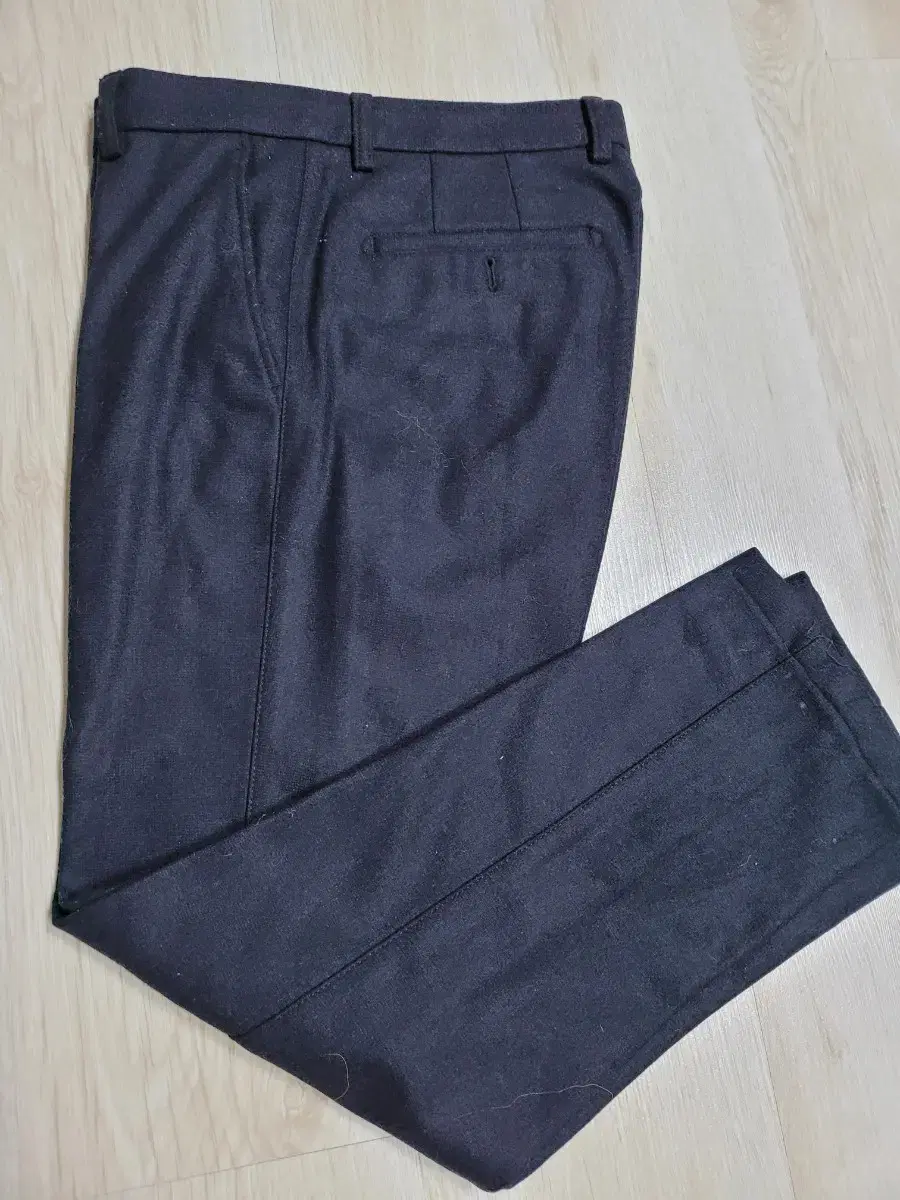 2 pairs of hedge pants