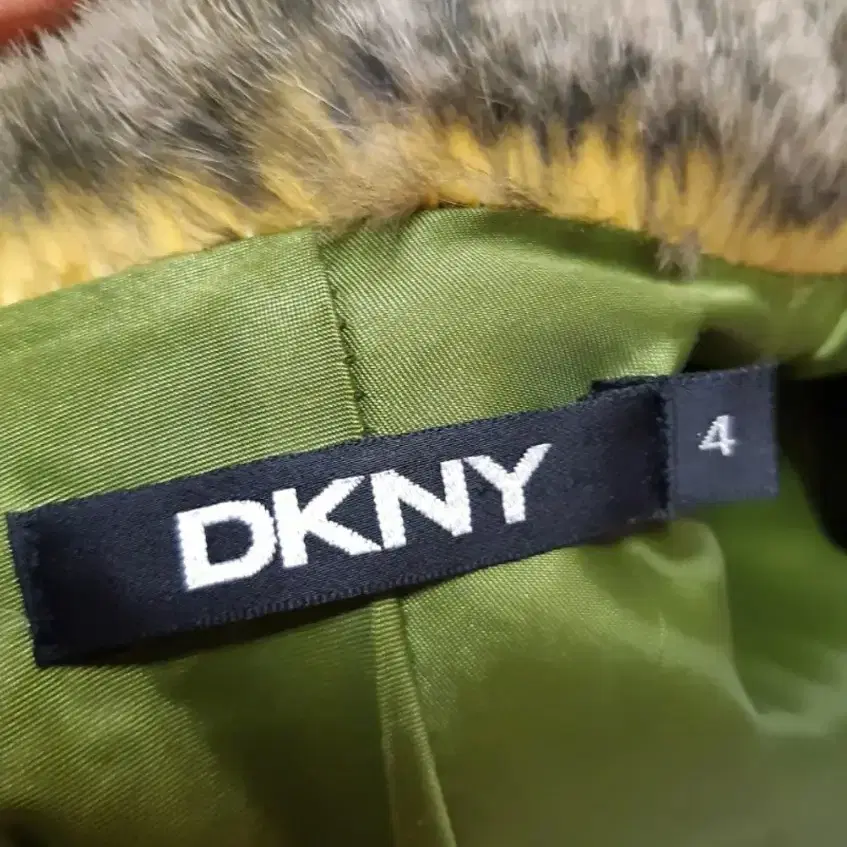 dkny코트