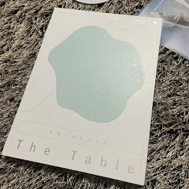 뉴이스트 The table앨범  포카포함