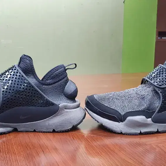 스톤/나이키 SOCK DART 블랙