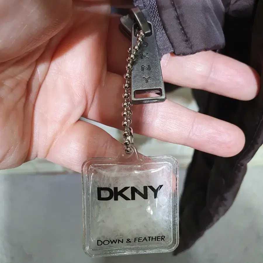 택부착 DKNY 정품 벨티드 오리털 덕다운 롱패딩 55