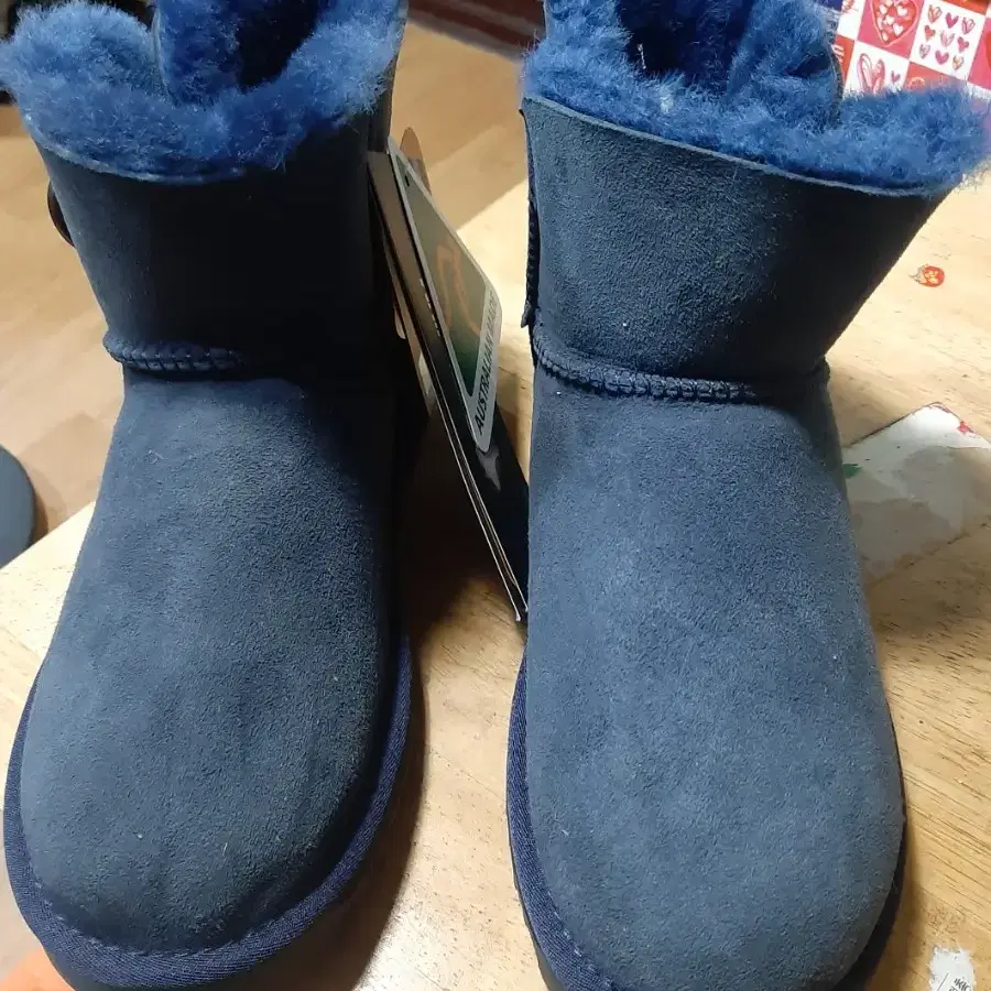 UGG  정품 부츠235