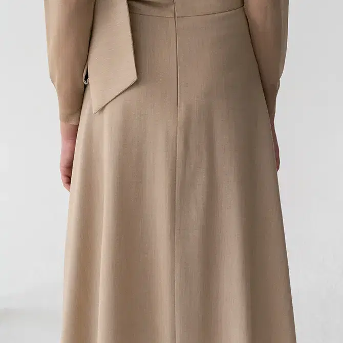 LE17 Beige Belted Wrap Skirt