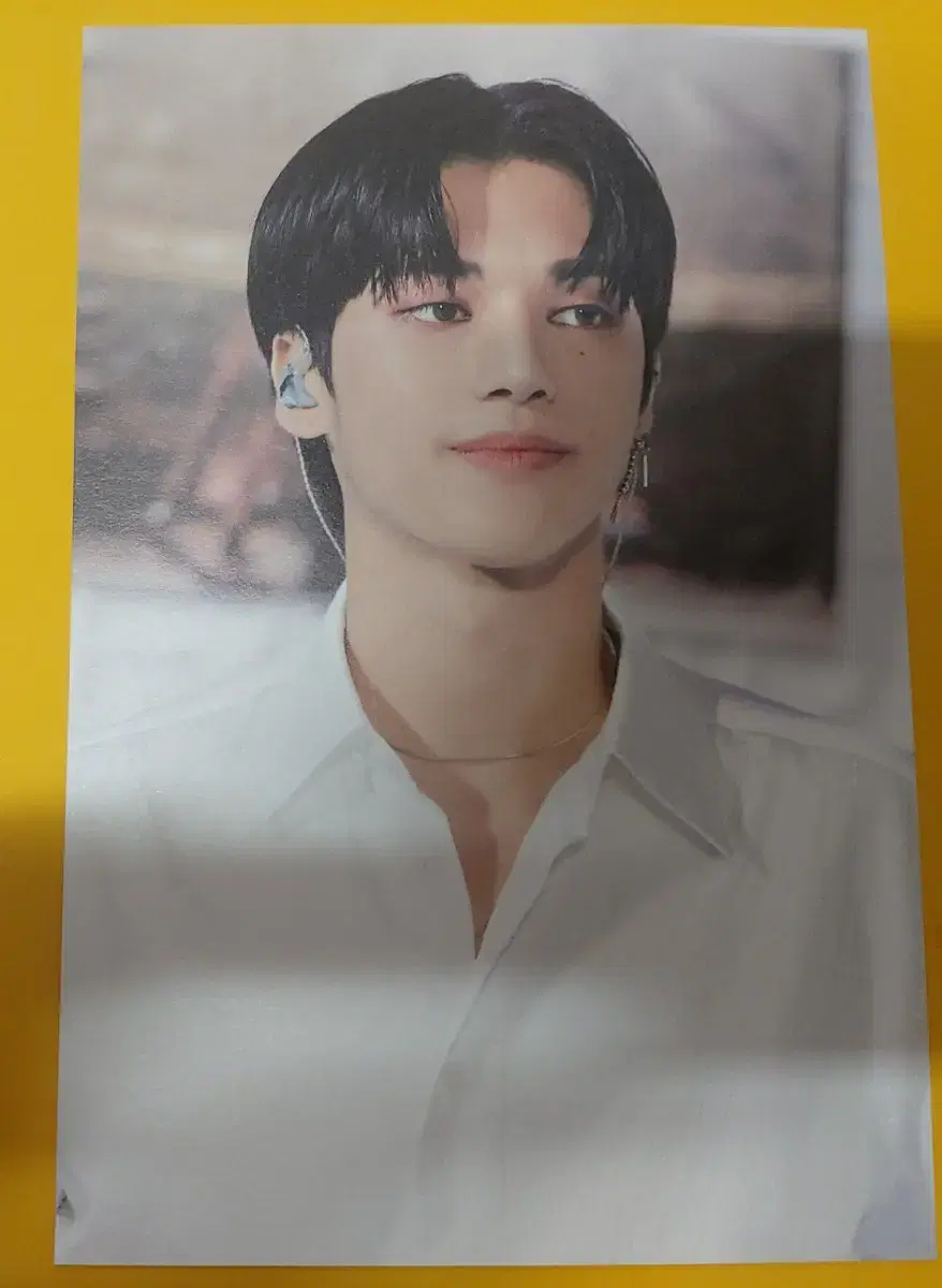 ateez online concert wooyoung postcard