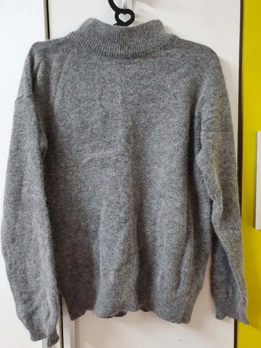 Angora Vahn Pola Knit