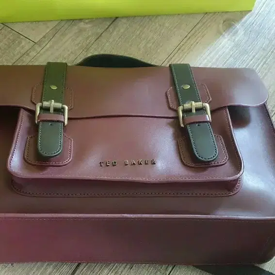 테드베이커 ted baker 가죽가방