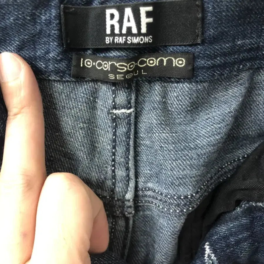 RAF BY RAF SIMONS SLIM FIT JEANS