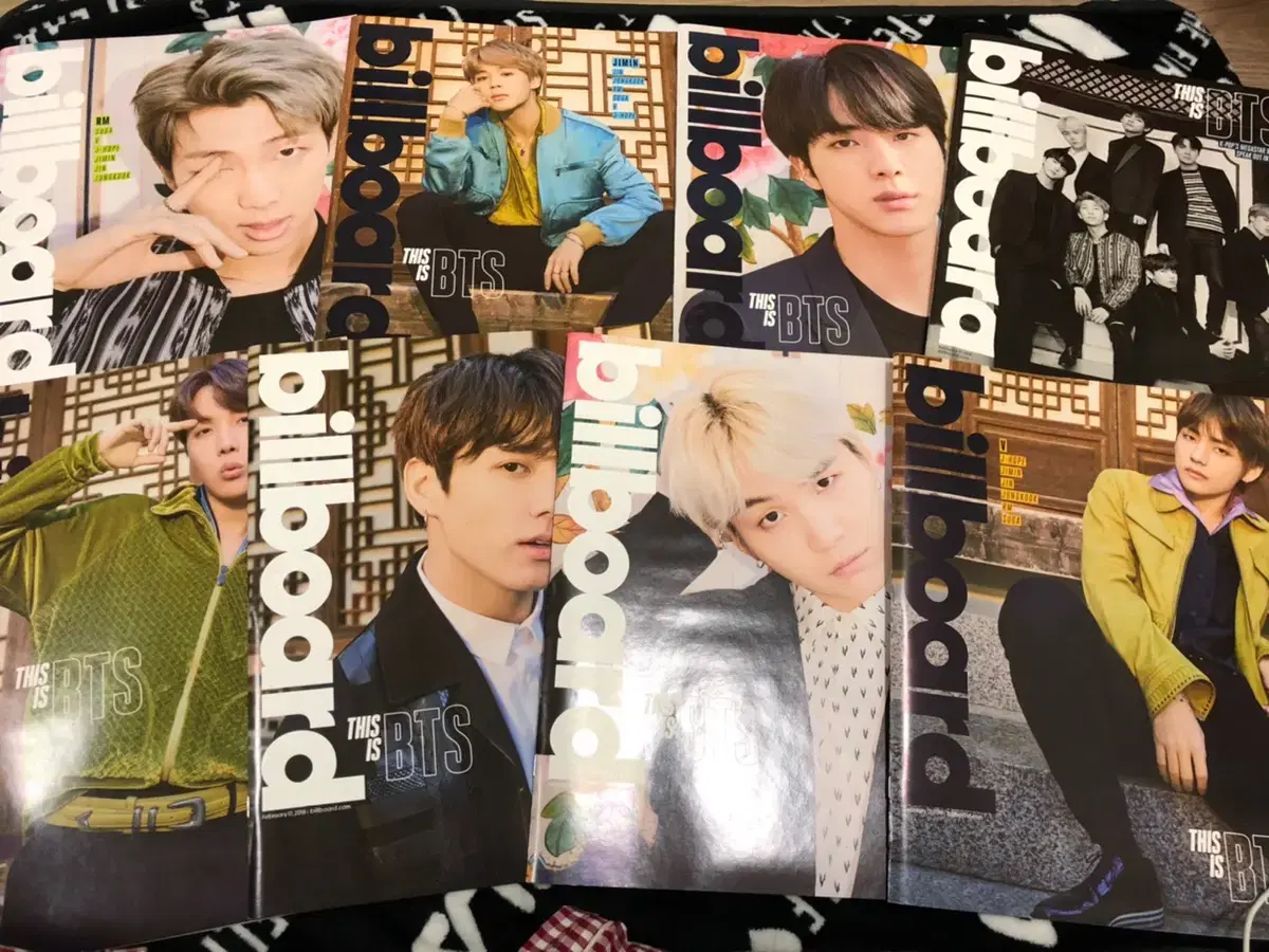 BTS Billboard Magazine + Poster